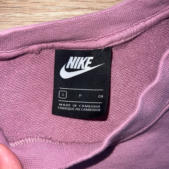 Nike sweatshirt - Picture 3 of 3